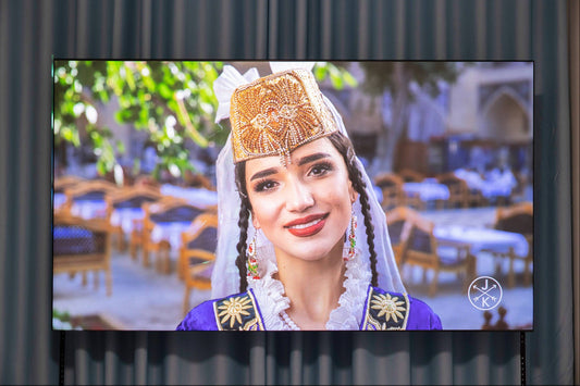 Understanding the Differences Between Fresnel and Lenticular Screens - Formovies